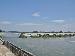 Photo paysage et monuments, Pont-Saint-Esprit - la Rivière