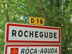 Photo paysage et monuments, Rochegude - rochegude (30430)
