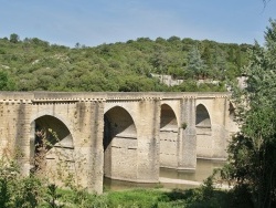 Photo paysage et monuments, Sainte-Anastasie - pont saint Nicolas communes de russan (30190)
