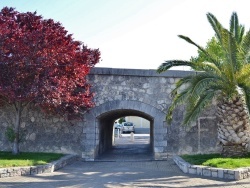 Photo paysage et monuments, Saint-Gilles - le village