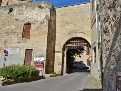 Photo paysage et monuments, Saint-Gilles - le village