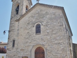 Photo paysage et monuments, Saint-Laurent-de-Carnols - église Saint Pierre