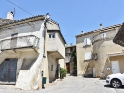 Photo paysage et monuments, Saint-Michel-d'Euzet - le Village