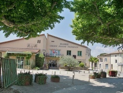 Photo paysage et monuments, Saint-Paulet-de-Caisson - La Mairie