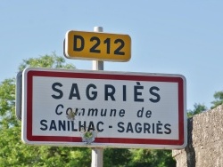 Photo paysage et monuments, Sanilhac-Sagriès - sanilhac -sagries (30700)