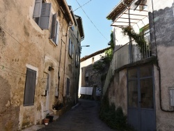 Photo paysage et monuments, Sanilhac-Sagriès - le village