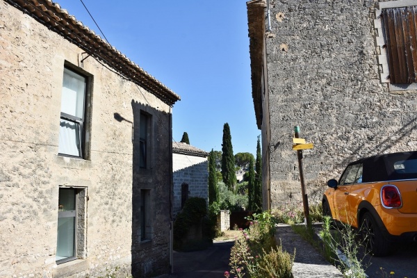 Photo Sanilhac-Sagriès - le village