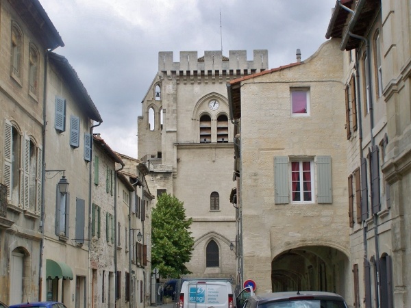 Photo Villeneuve-lès-Avignon - cathédrale Notre Dame