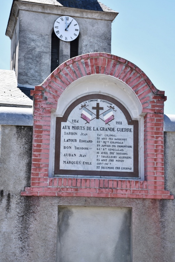 Photo Antichan-de-Frontignes - le Monument Aux Morts