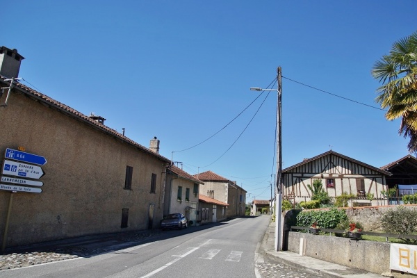 Photo Blajan - le Village