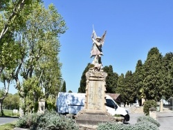 Photo paysage et monuments, Boulogne-sur-Gesse - le Monument Aux Morts