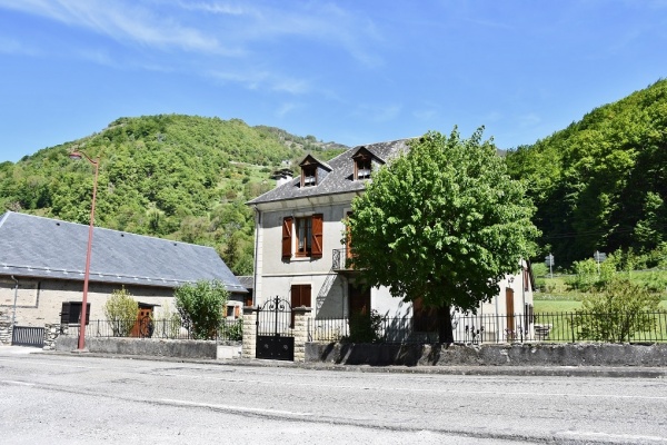 Photo Cazaux-Layrisse - le Village