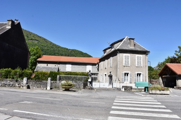 Photo Fronsac - le Village