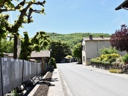 Photo paysage et monuments, Génos - le Village