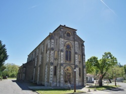 Photo paysage et monuments, Larroque - église Saint saturnin