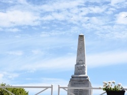 Photo paysage et monuments, Lespugue - le Monument Aux Morts