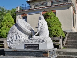 Photo paysage et monuments, Marignac - la Statue