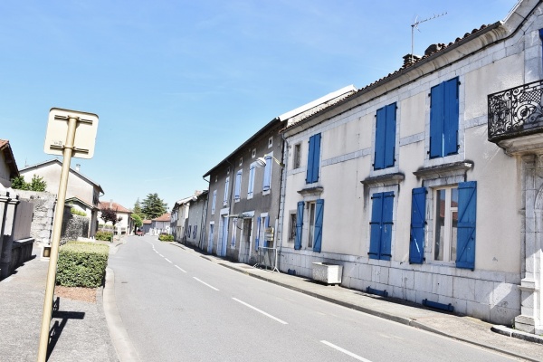 Photo Pointis-de-Rivière - le Village