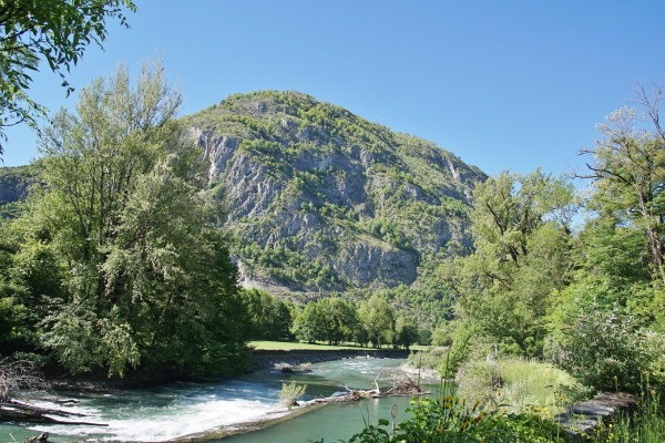 Photo Saint-Béat - la Montagne