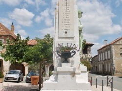 Photo paysage et monuments, Solomiac - le monument aux morts