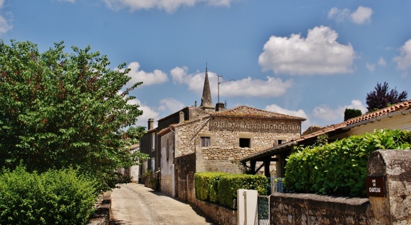 Photo Gensac - La Commune