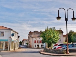 Photo paysage et monuments, Loupes - La Commune