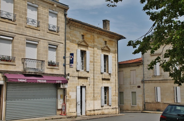 Photo Lussac - La Commune