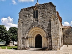 Photo paysage et monuments, Pellegrue - L'église