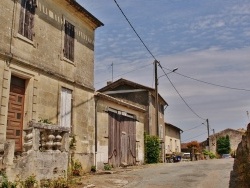 Photo paysage et monuments, Saint-Christophe-des-Bardes - La Commune