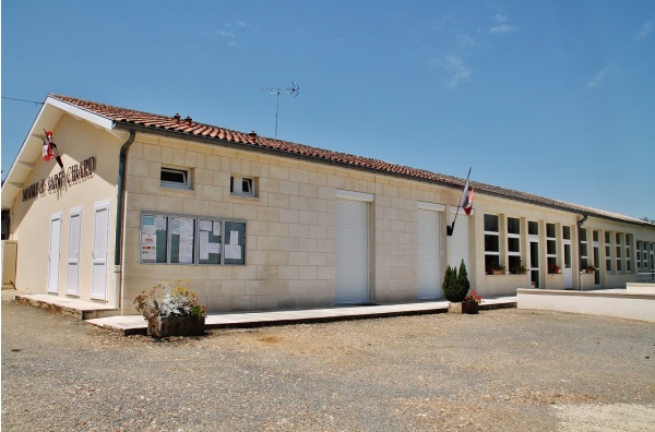 Photo Saint-Cibard - La Mairie