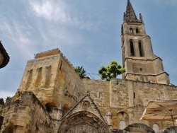 Photo paysage et monuments, Saint-Émilion - L'église