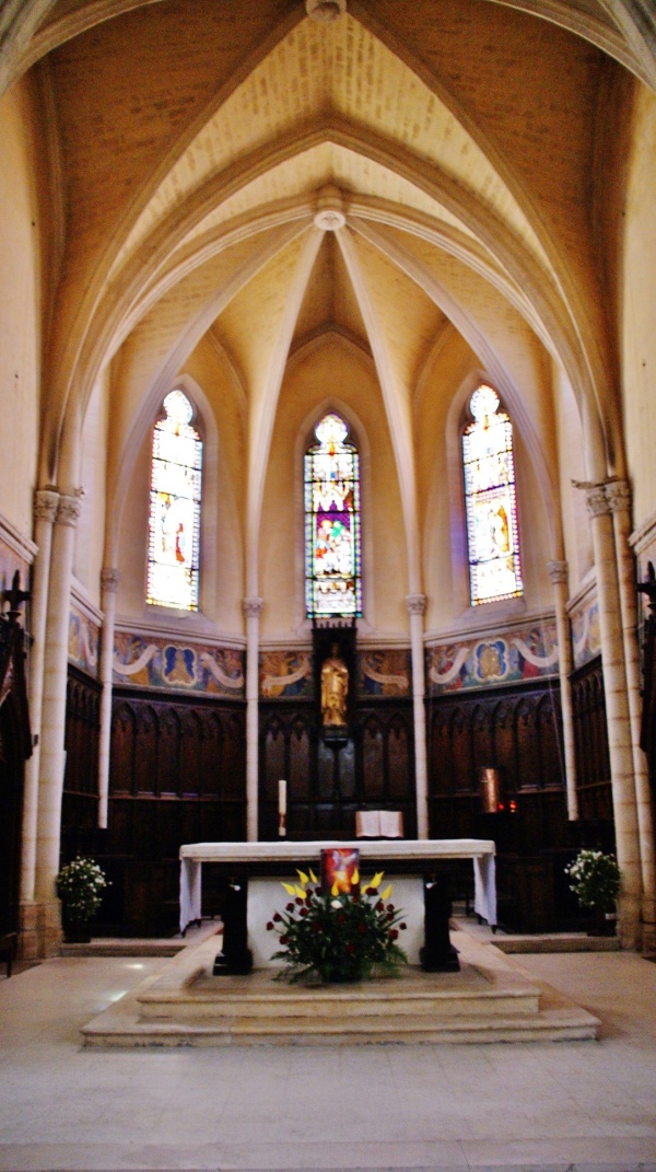 Photo Sainte-Foy-la-Grande - Interieure de L'église