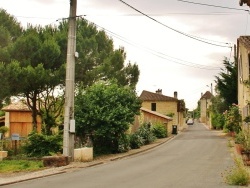 Photo paysage et monuments, Saint-Magne-de-Castillon - La Commune