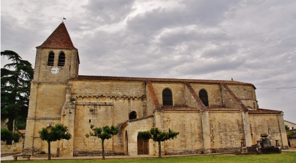 Photo Saint-Magne-de-Castillon - L'église