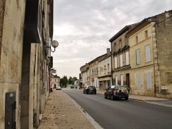 Photo paysage et monuments, Saint-Médard-de-Guizières - La Commune