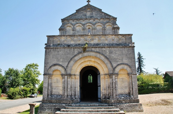 Photo Saint-Philippe-d'Aiguille - L'église