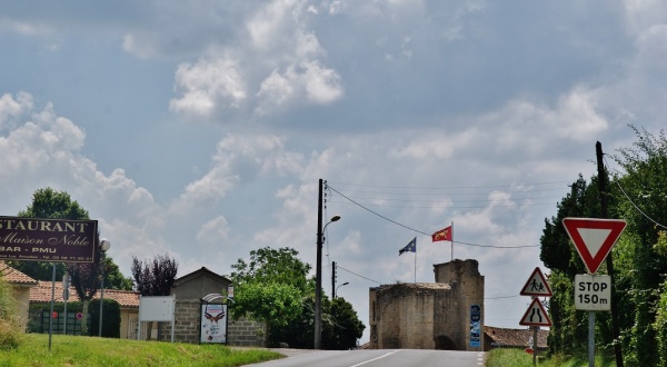 Photo Sauveterre-de-Guyenne - La Commune