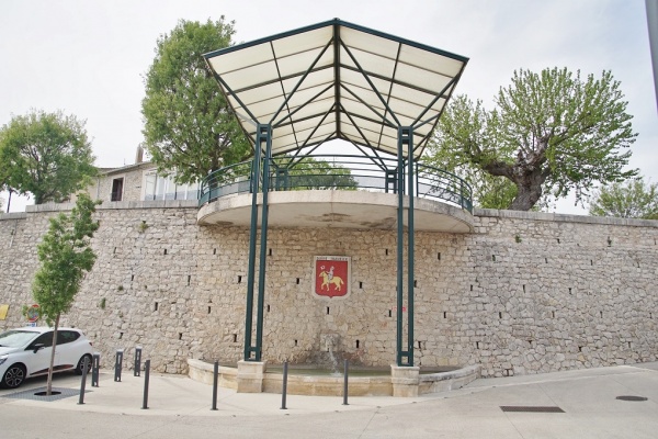 Photo Balaruc-le-Vieux - La Fontaine