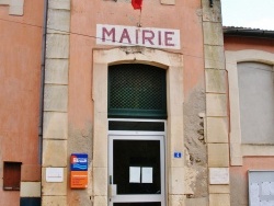 Photo paysage et monuments, Berlou - La Mairie