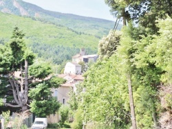Photo paysage et monuments, Castanet-le-Haut - le village