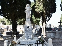 Photo paysage et monuments, Castries - le Monument Aux Morts