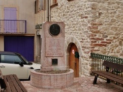 Photo paysage et monuments, Causses-et-Veyran - Le Village