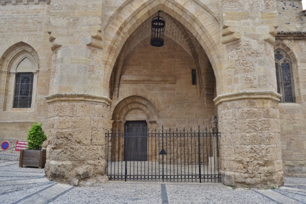 Photo Caux - église St Gervais et St Protais 12/14 Em Siècle