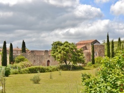 Photo paysage et monuments, Cazedarnes - Abbaye de Fontcaude