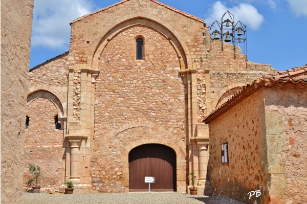 Photo Cazedarnes - Abbaye de Fontcaude