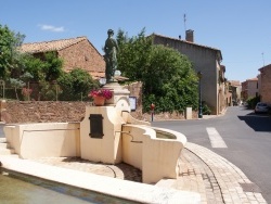 Photo paysage et monuments, Cazedarnes - Le Village