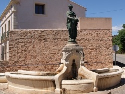 Photo paysage et monuments, Cazedarnes - La Fontaine