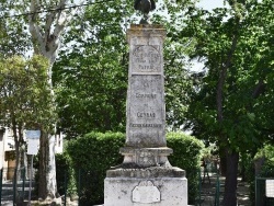 Photo paysage et monuments, Ceyras - le Monument Aux Morts