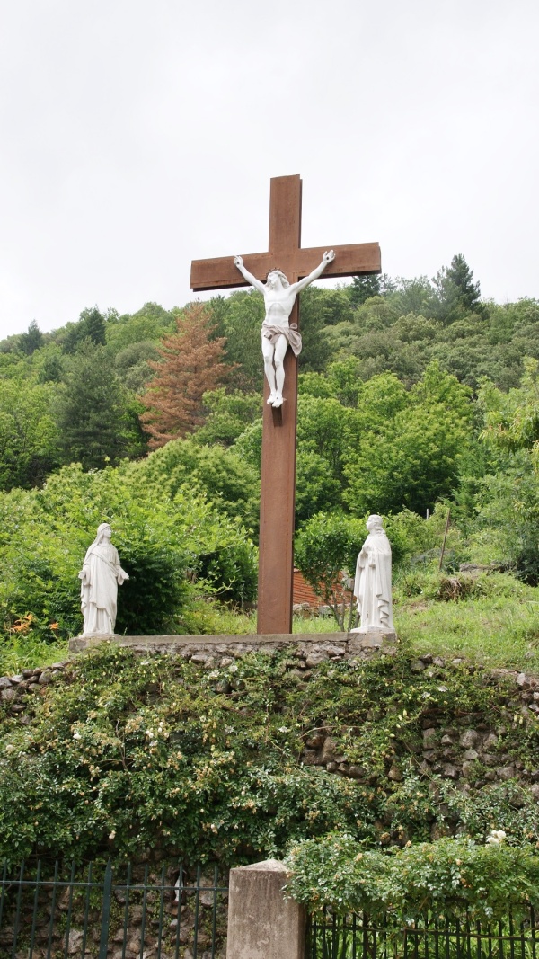 Photo Colombières-sur-Orb - la croix