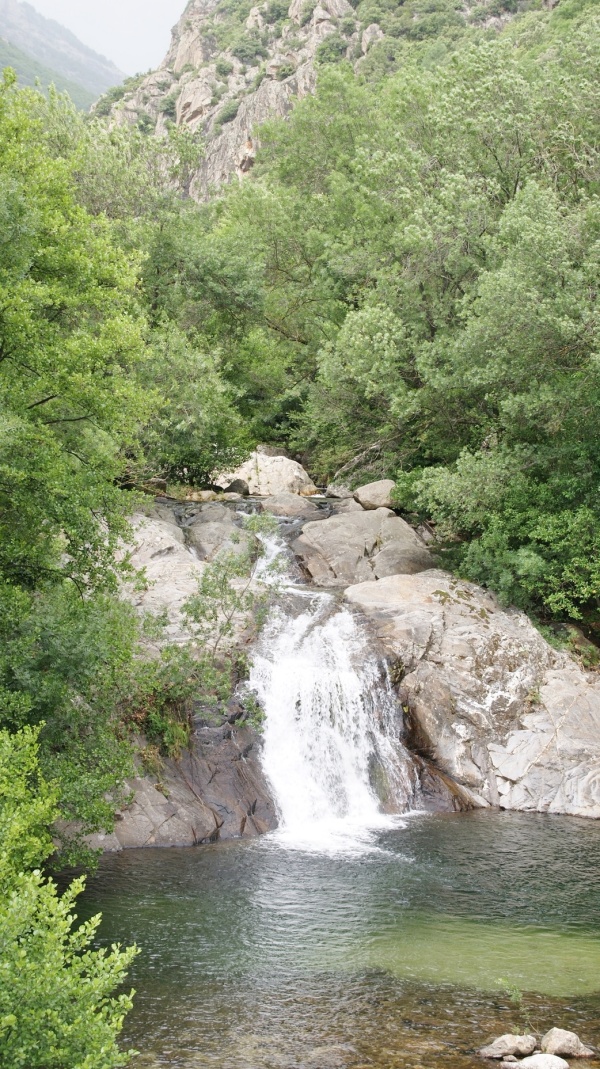 Photo Colombières-sur-Orb - la rivière